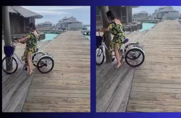 Twinkle Khanna Video