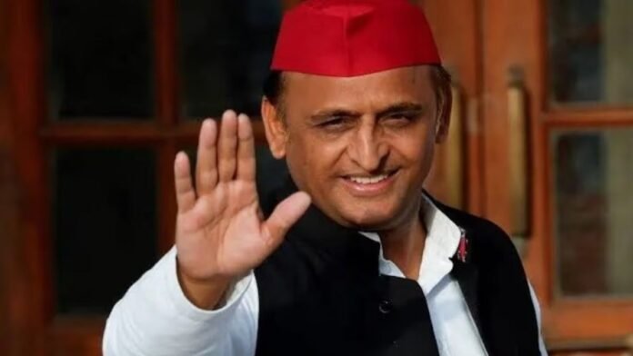 अखिलेश यादव