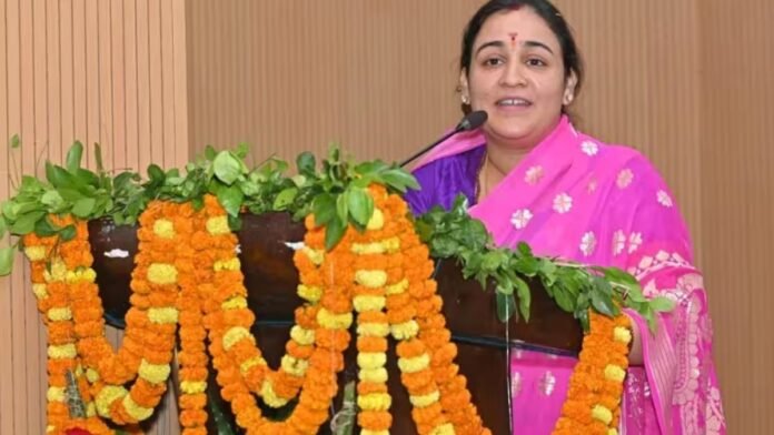 अपर्णा यादव