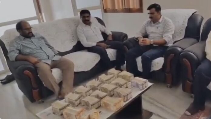 डिप्टी कलेक्टर वेंकट रेड्डी के घर