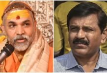 बंद कमरे में 25 मिनट की गोपनीय बातचीत… आखिर क्यों मिले पूर्व CBI चीफ और शंकराचार्य? वाराणसी