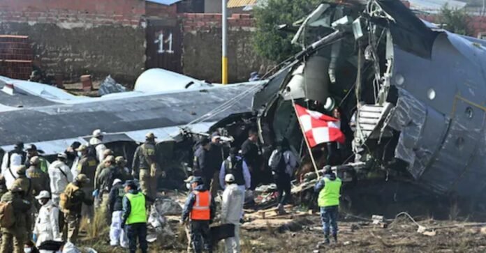 विमान क्रैश