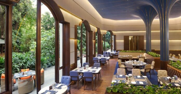 रेस्टोरेंट