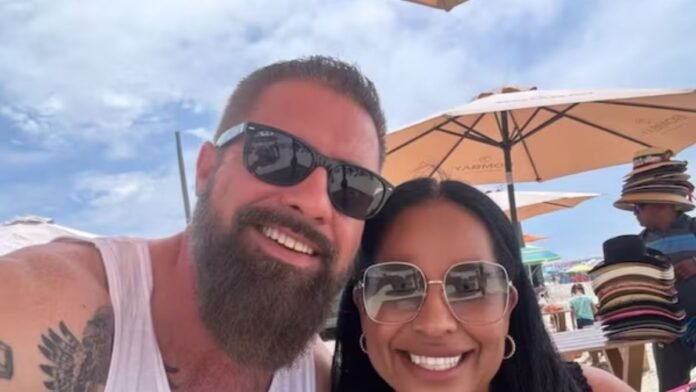 फेसबुक मैसेज