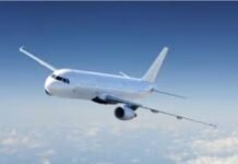 आसमान में मौत: 331 यात्री और 13 घंटे तक साथ उड़ती रही ‘लाश’, पायलट ने आखिर क्यों नहीं मोड़ा विमान? हांगकांग