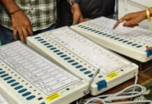 बंगाल चुनाव में बटन पर स्याही से मचा बवाल! चुनाव आयोग हुआ सख्त, कहा- अगर जरुरत पड़ी तो… पश्चिम बंगाल विधानसभा चुनाव 2026