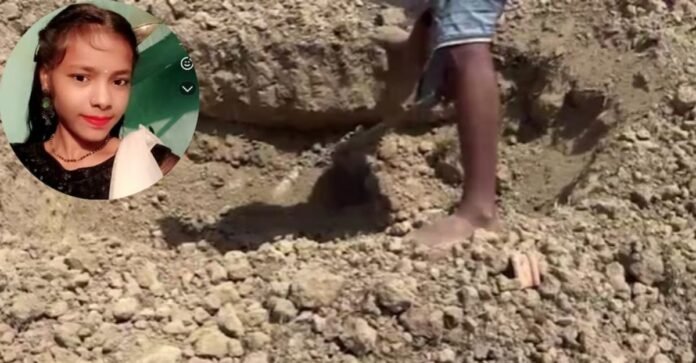 कब्र से निकाला गया शव