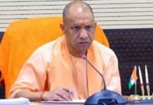गांव-शहर में बिजली गुल होते ही एक्शन में CM योगी! अफसरों को दिया अल्टीमेटम- गर्मी में नहीं होनी चाहिए कटौती CM योगी