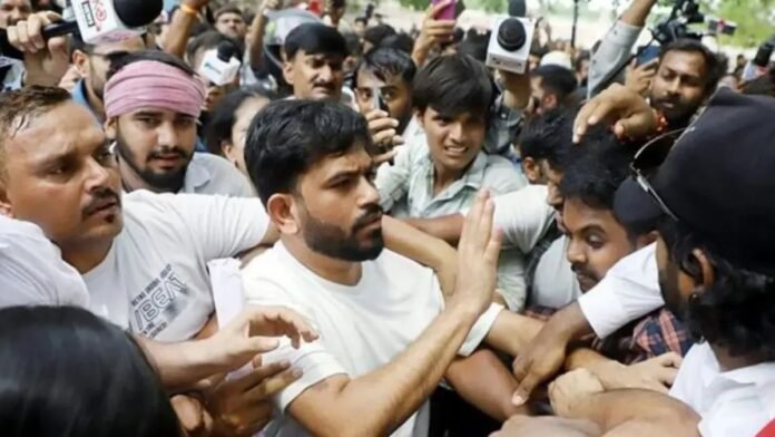 अभिजीत दीपके