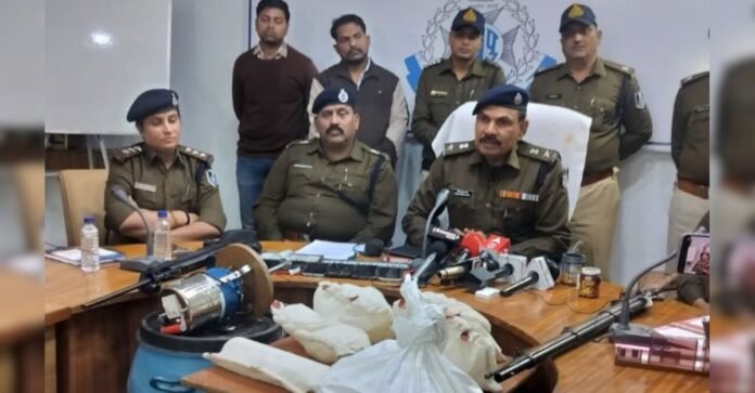 पुलिसकर्मी