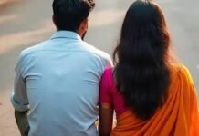 रील का चस्का: पति ने मोबाइल छूने से किया मना, तो 3 बच्चों को रोता छोड़ प्रेमी संग भागी पत्नी; पति बोला- ‘वो जहां रहे खुश रहे, बस मेरे…’ श्रावस्ती