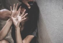 लखनऊ में स्कूल के लिए निकली थी 4 साल की बच्ची, फिर स्कूल वैन ड्राइवर ने जो किया जानकार खौल उठेगा खून लखनऊ