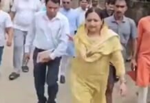 पिता-पुत्र की मौत के बाद मौके पर पहुंचीं BJP विधायक, फिर इंजीनियर के साथ जो हुआ उसका वीडियो हुआ वायरल बलिया