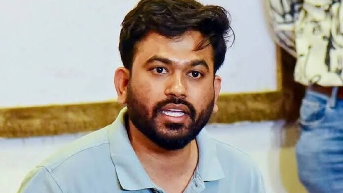 अभिजीत दीपके