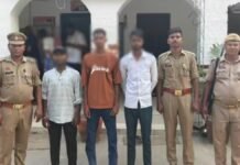 आंख फोड़ने वाली AI फोटो भेजी, फिर पिता से मांगे 1 लाख रुपये… गोरखपुर में बेटे ने क्यों रची अपहरण की साजिश? गोरखपुर