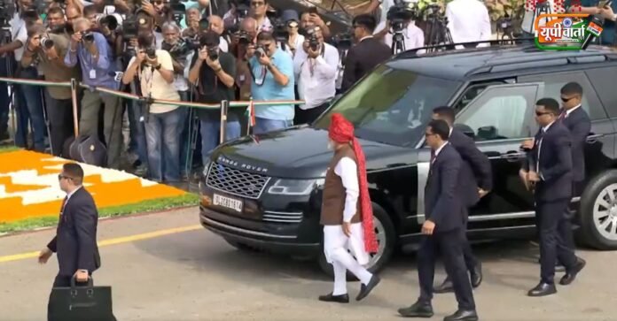 प्रधानमंत्री नरेंद्र मोदी