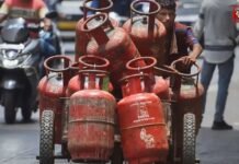 1 सितंबर से गैस सिलेंडर के दाम बदले, जेब पर कितना पड़ेगा असर? जानें नए रेट LPG गैस सिलेंडर