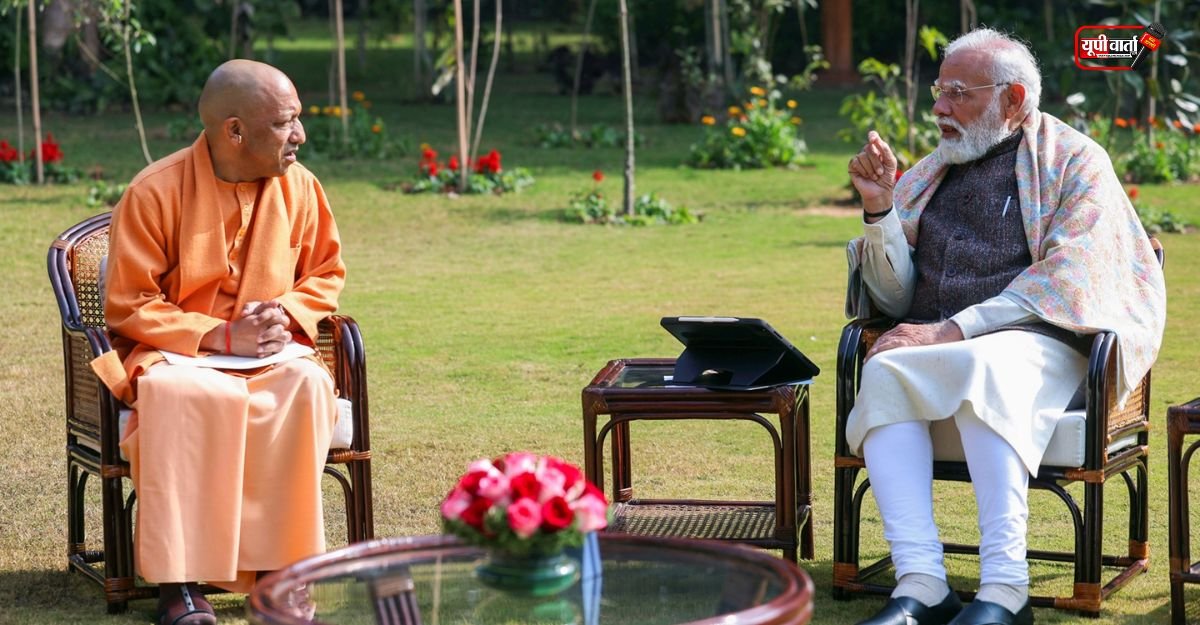 PM मोदी से मिले CM योगी