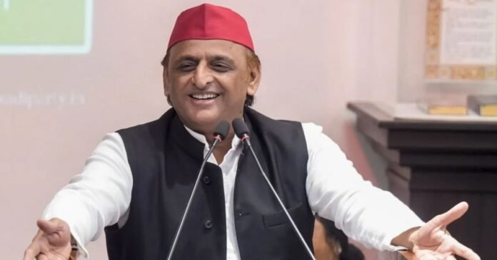 अखिलेश यादव