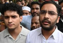 तिहाड़ से बाहर आते ही गूंजा ‘इंकलाब जिंदाबाद’: जेल से रिहा हुए CJP प्रवक्ता आशुतोष रांका और सौरभ दास आशुतोष रांका